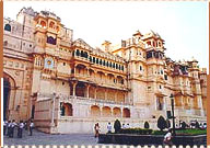 City Palace, Udaipur Travel Guide